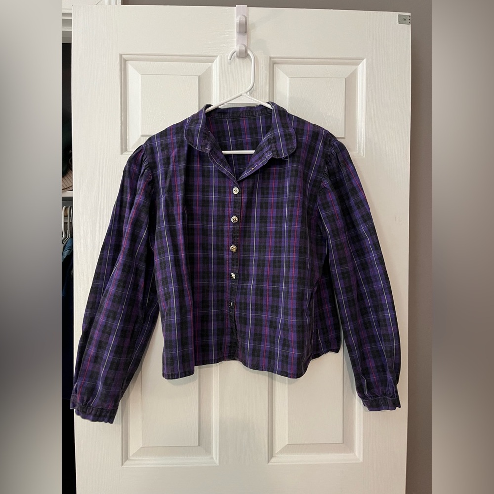 Vintage 90s cropped button-up w puff sleeve. Fits like Medium. See measurements.
